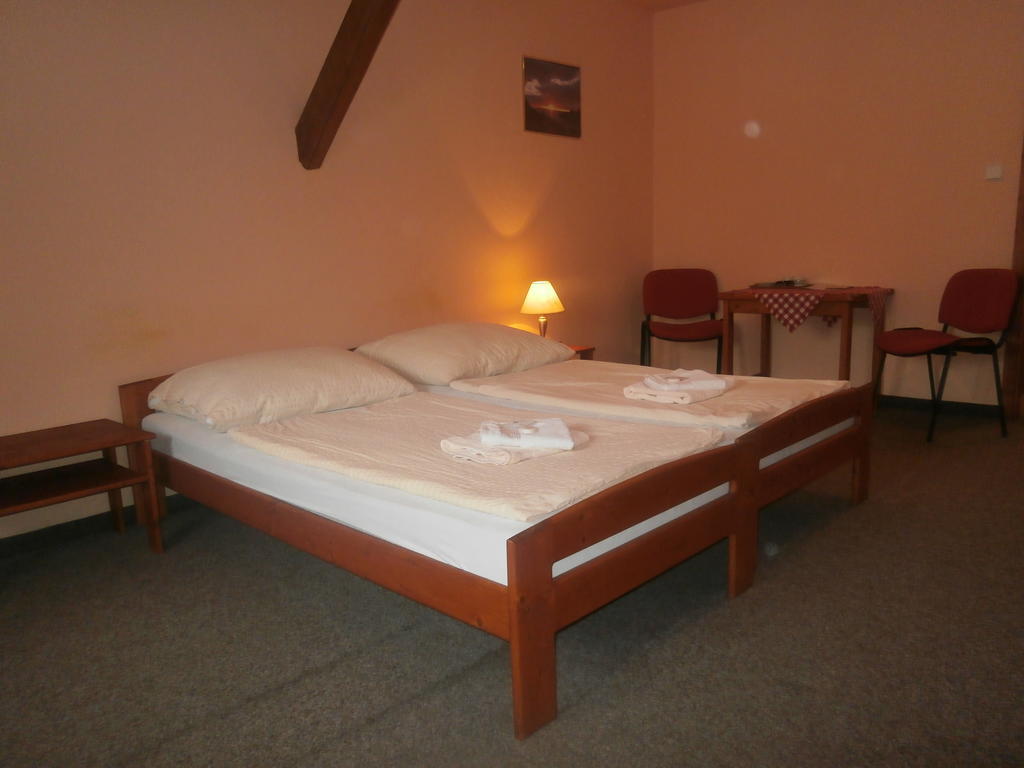 Hotel Fogl Nová Bystřice الغرفة الصورة