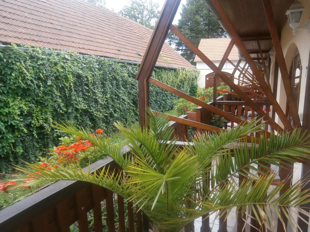 Hotel Fogl Nová Bystřice الغرفة الصورة